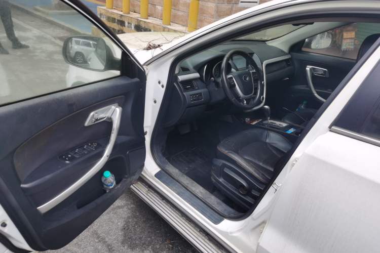 Used Bestune X80 2013 2.0L automatic comfort version Driver Seat