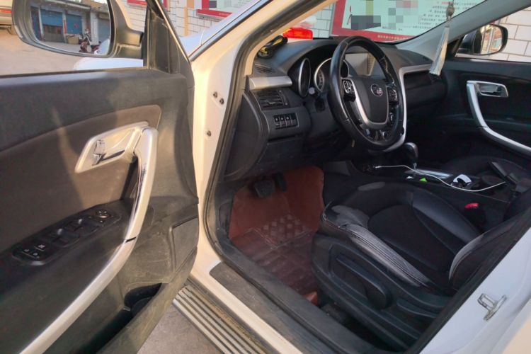 Used Bestune X80 2013 2.0L automatic comfort version Driver Seat