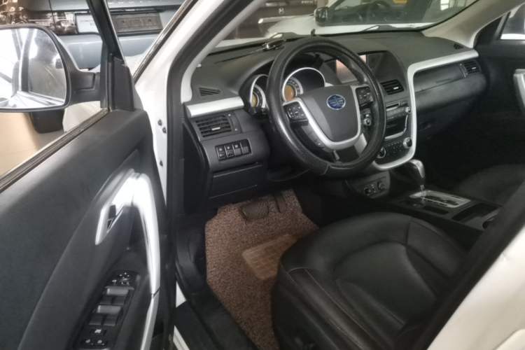 Used Bestune X80 2013 2.0L automatic luxury version Driver Seat