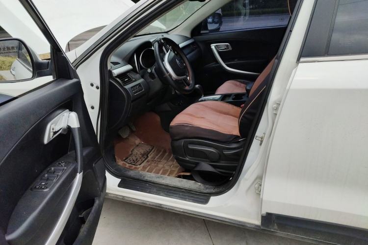 Used Bestune X80 2013 2.0L automatic comfort version Driver Seat