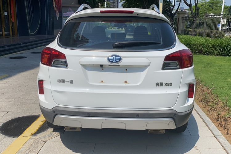 Used Bestune X80 2013 2.0L automatic luxury version Exterior 5