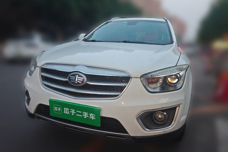 Used Bestune X80 2013 2.0L automatic comfort version Front