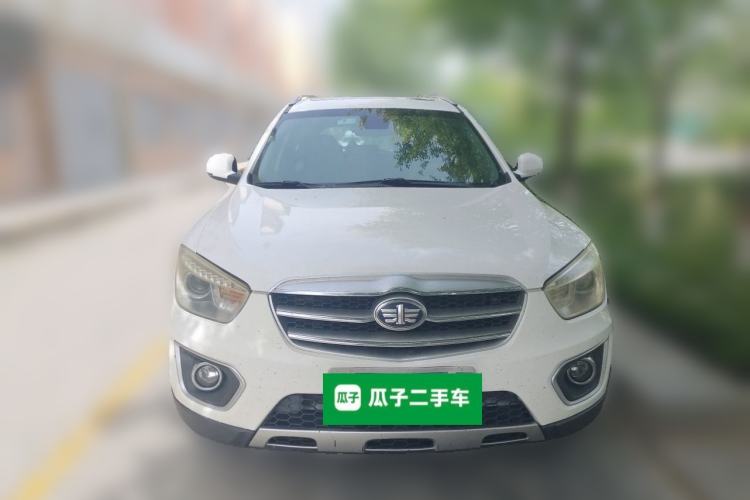 Used Bestune X80 2013 2.0L automatic luxury version Front