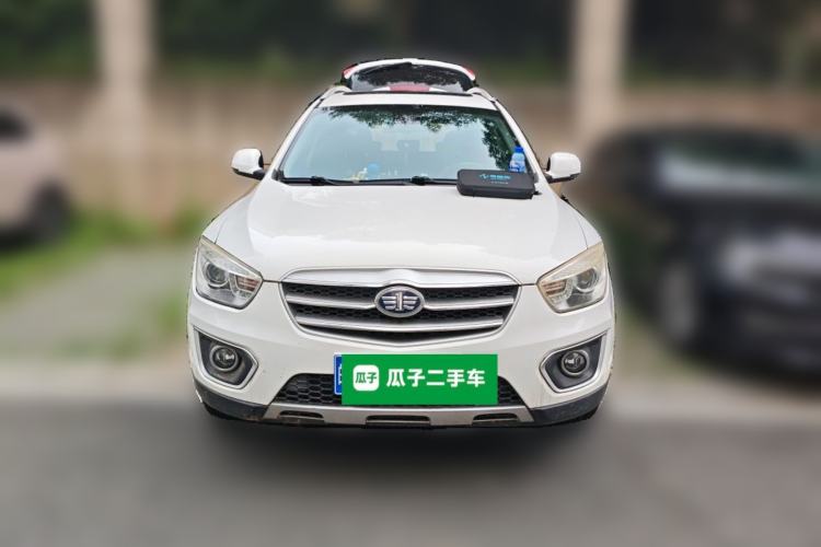 Used Bestune X80 2013 2.0L automatic luxury version Front