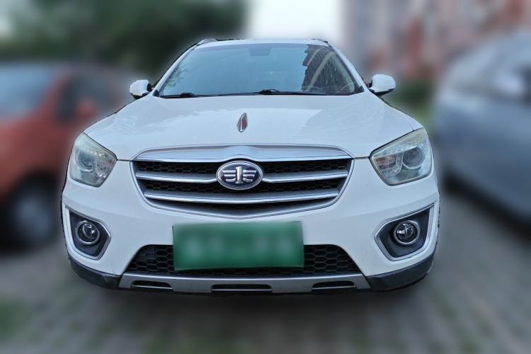 Used Bestune X80 2013 2.0L automatic comfort version Front