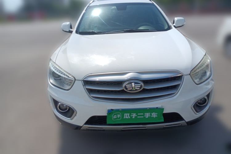 Used Bestune X80 2013 2.0L manual luxury version Front