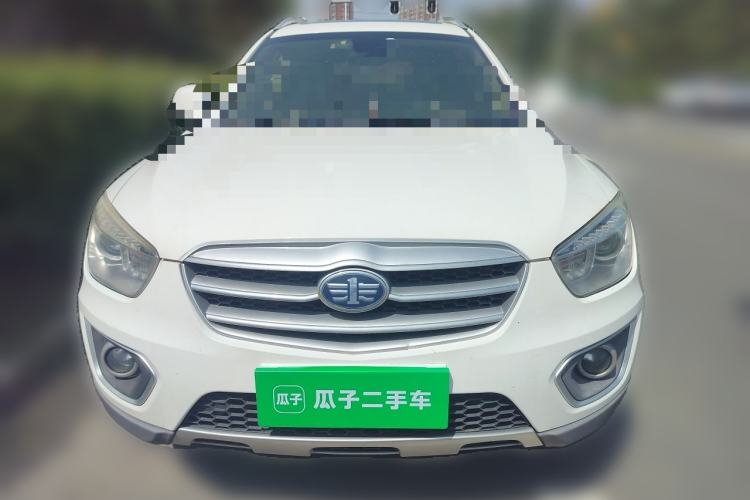 Used Bestune X80 2013 2.0L automatic luxury version Front