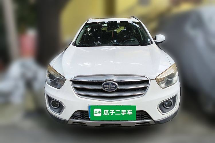 Used Bestune X80 2013 2.0L automatic comfort version Front