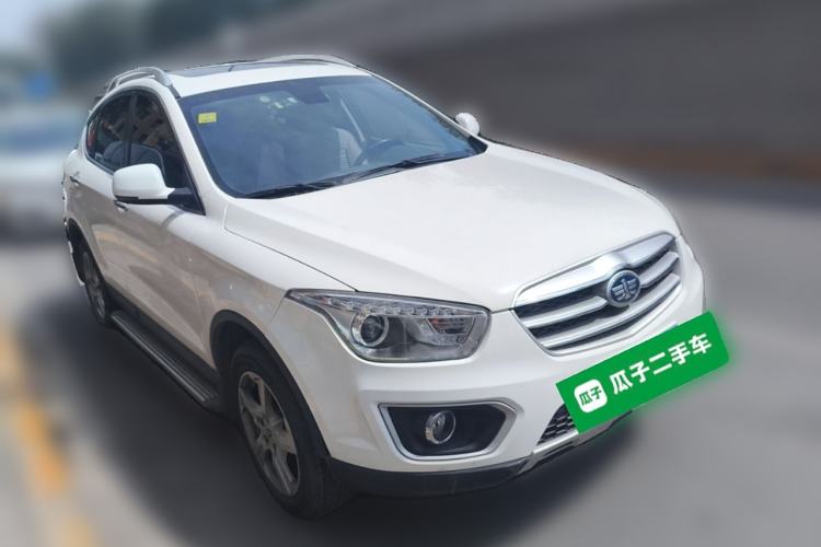 Used Bestune X80 2013 2.0L automatic comfort version Front Right 45 Deg