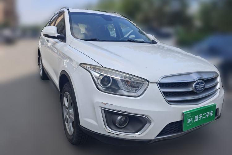 Used Bestune X80 2013 2.0L automatic comfort version Front Right 45 Deg