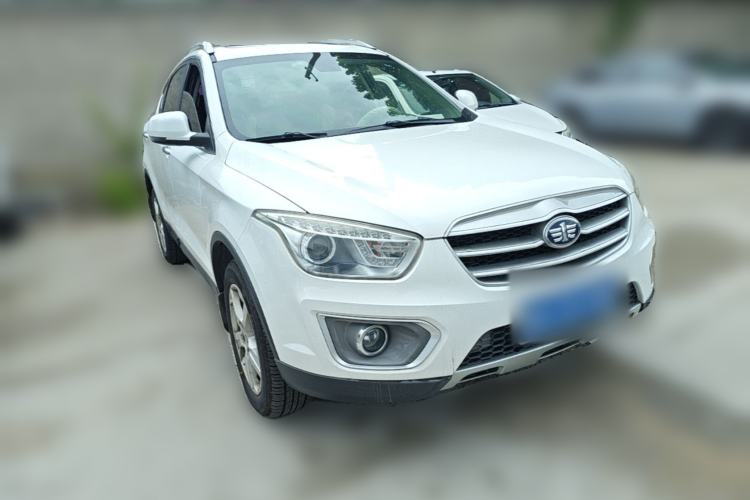 Used Bestune X80 2013 2.0L automatic luxury version Front Right 45 Deg