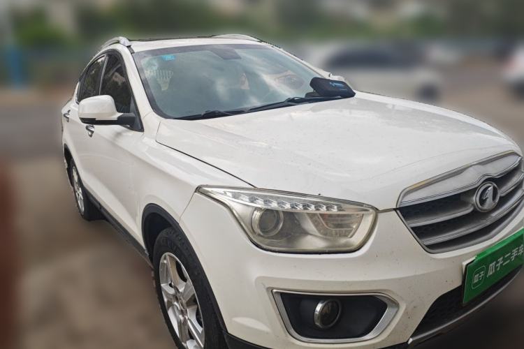 Used Bestune X80 2013 2.0L manual luxury version Front Right 45 Deg