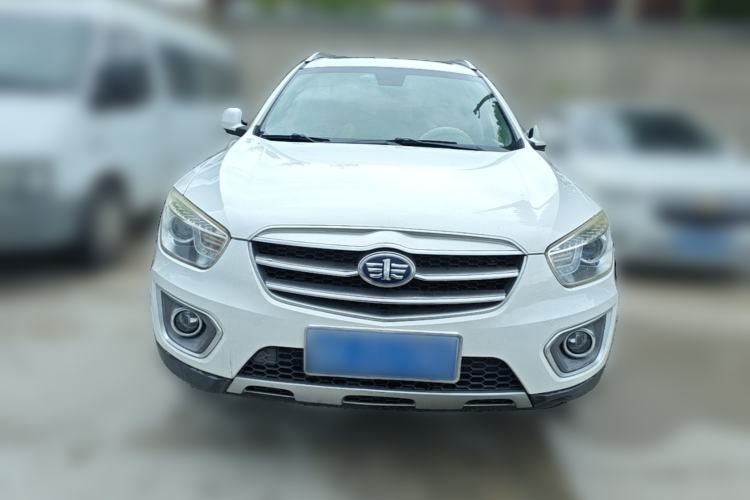 Used Bestune X80 2013 2.0L automatic luxury version Front