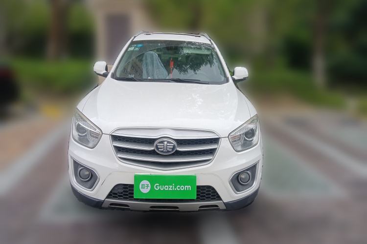 Used Bestune X80 2013 2.0L automatic luxury version Front