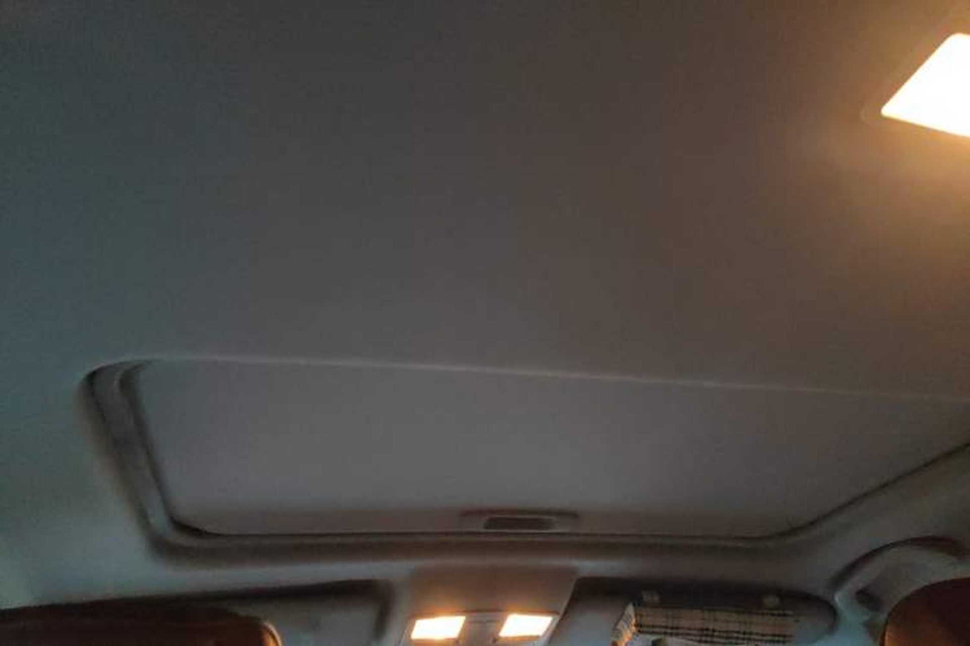 Used Bestune X80 2013 2.0L automatic comfort version Headliner