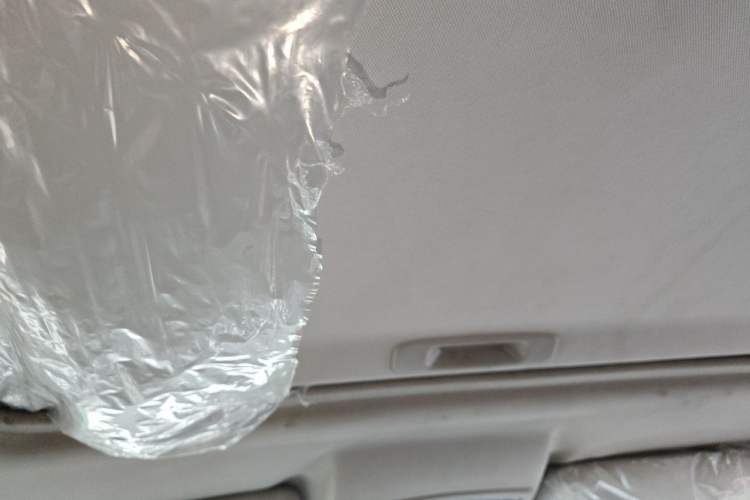Used Bestune X80 2013 2.0L automatic luxury version Headliner