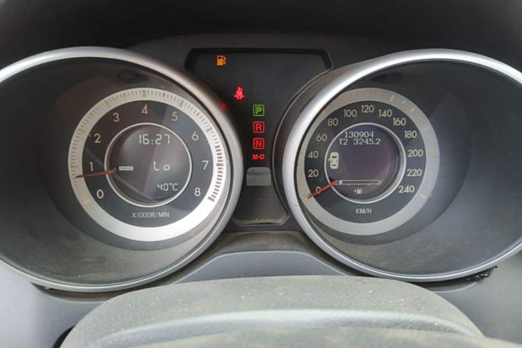 Used Bestune X80 2013 2.0L automatic comfort version Instrument Cluster