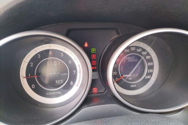 Used Bestune X80 2013 2.0L automatic comfort version Instrument Cluster