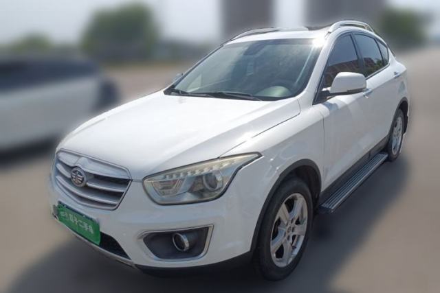 Used Bestune X80 2013 2.0L manual luxury version