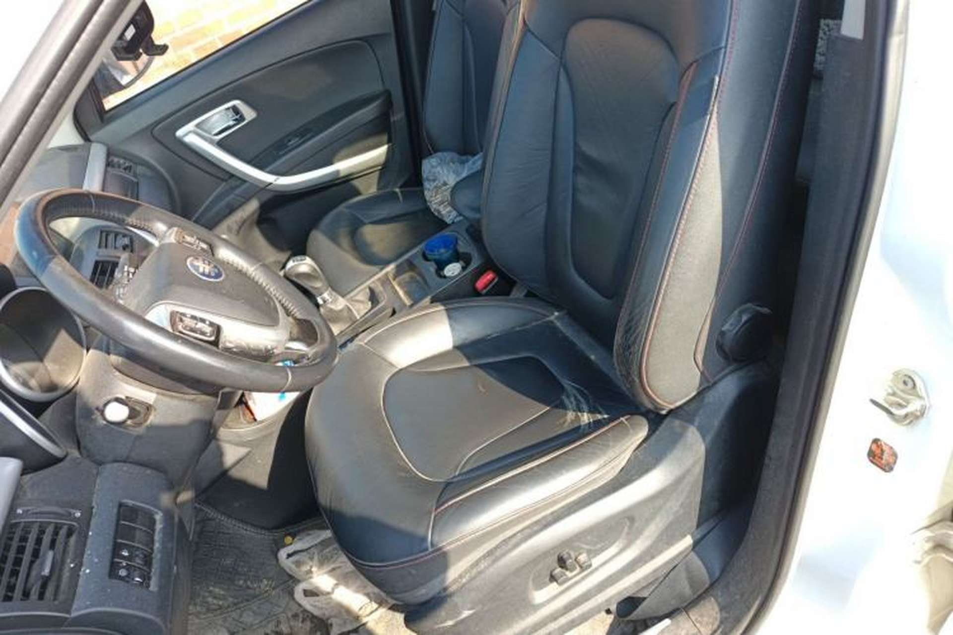 Used Bestune X80 2013 2.0L manual luxury version Left Front Seat