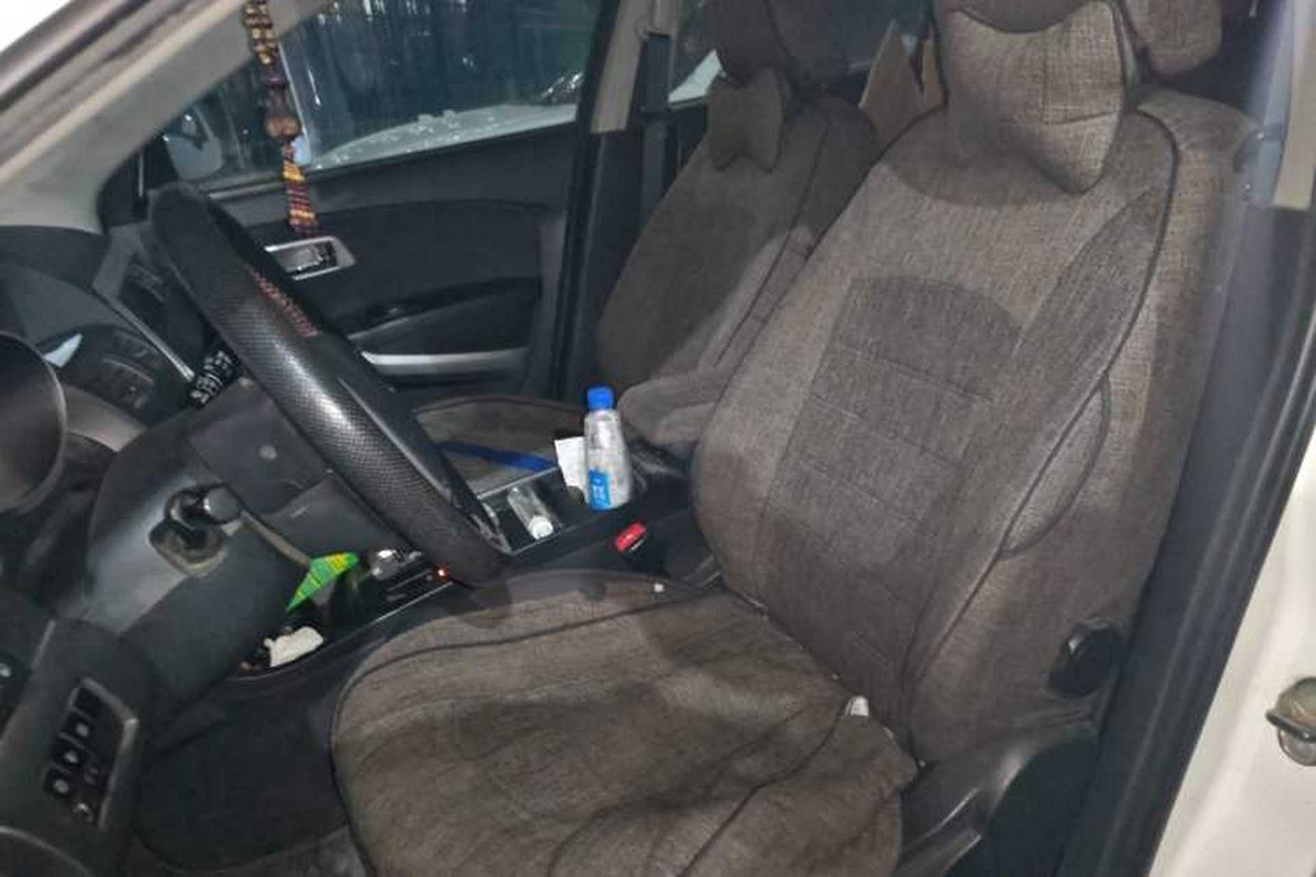 Used Bestune X80 2013 2.0L automatic comfort version Left Front Seat