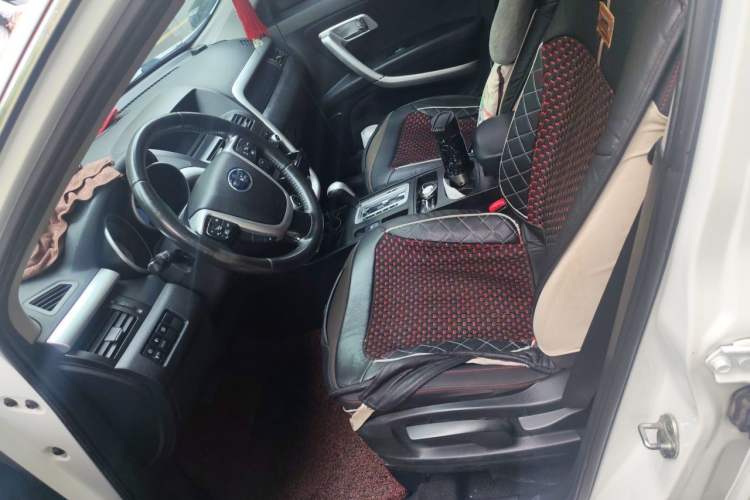 Used Bestune X80 2013 2.0L automatic comfort version Left Front Seat