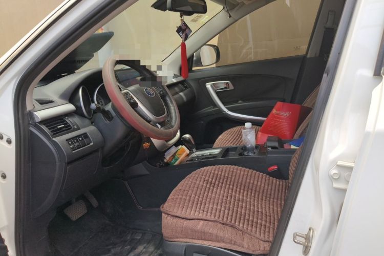 Used Bestune X80 2013 2.0L automatic comfort version Left Front Seat