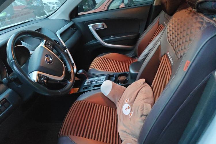 Used Bestune X80 2013 2.0L automatic comfort version Left Front Seat