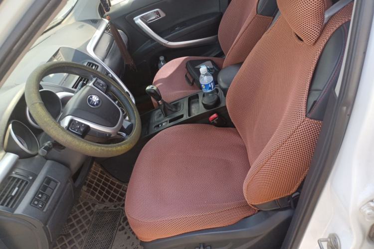 Used Bestune X80 2013 2.0L manual luxury version Left Front Seat
