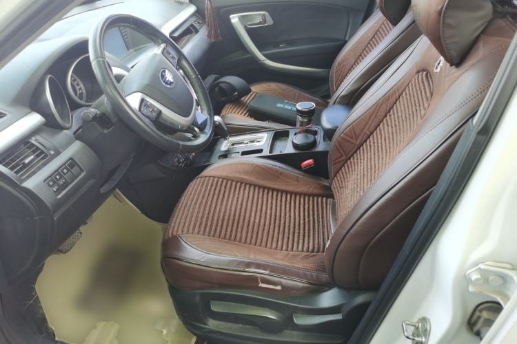 Used Bestune X80 2013 2.0L automatic comfort version Left Front Seat