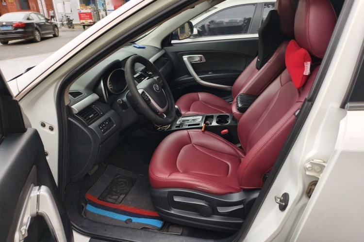 Used Bestune X80 2013 2.0L automatic comfort version Left Front Seat