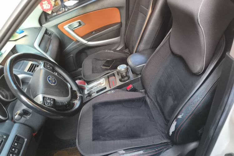 Used Bestune X80 2013 2.0L automatic comfort version Left Front Seat