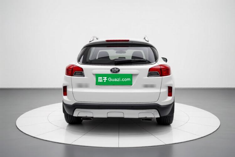 Used Bestune X80 2013 2.0L automatic luxury version Rear