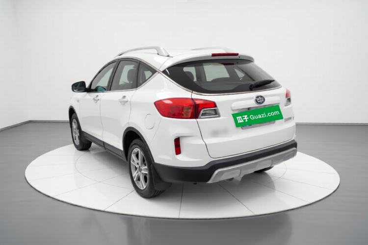Used Bestune X80 2013 2.0L automatic luxury version Rear Left 45 Deg