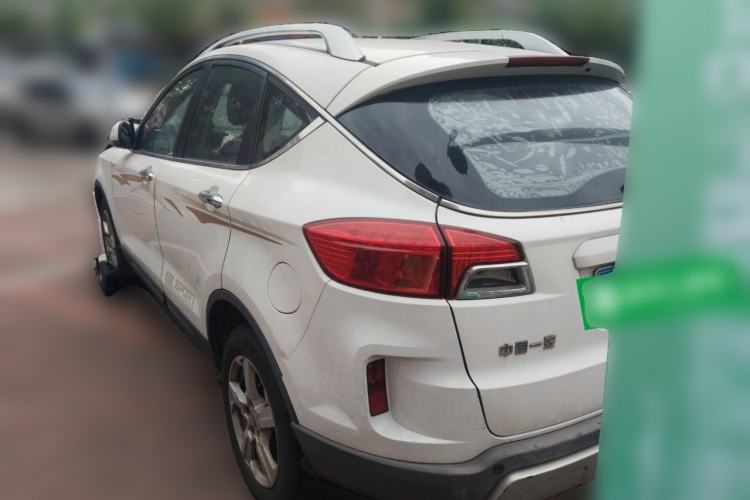 Used Bestune X80 2013 2.0L manual luxury version Rear Left 45 Deg