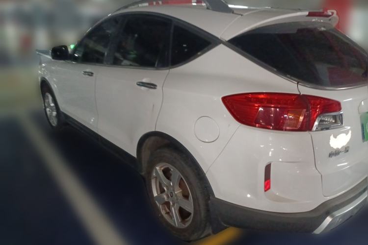 Used Bestune X80 2013 2.0L automatic luxury version Rear Left 45 Deg