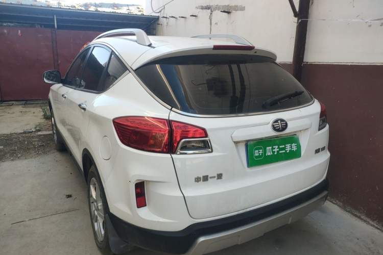 Used Bestune X80 2013 2.0L manual luxury version Rear Left 45 Deg