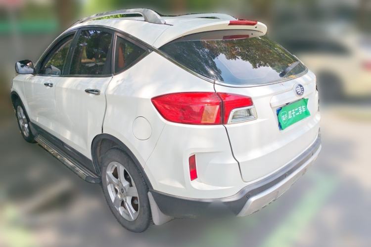 Used Bestune X80 2013 2.0L automatic luxury version Rear Left 45 Deg