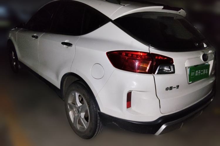 Used Bestune X80 2013 2.0L automatic luxury version Rear Left 45 Deg