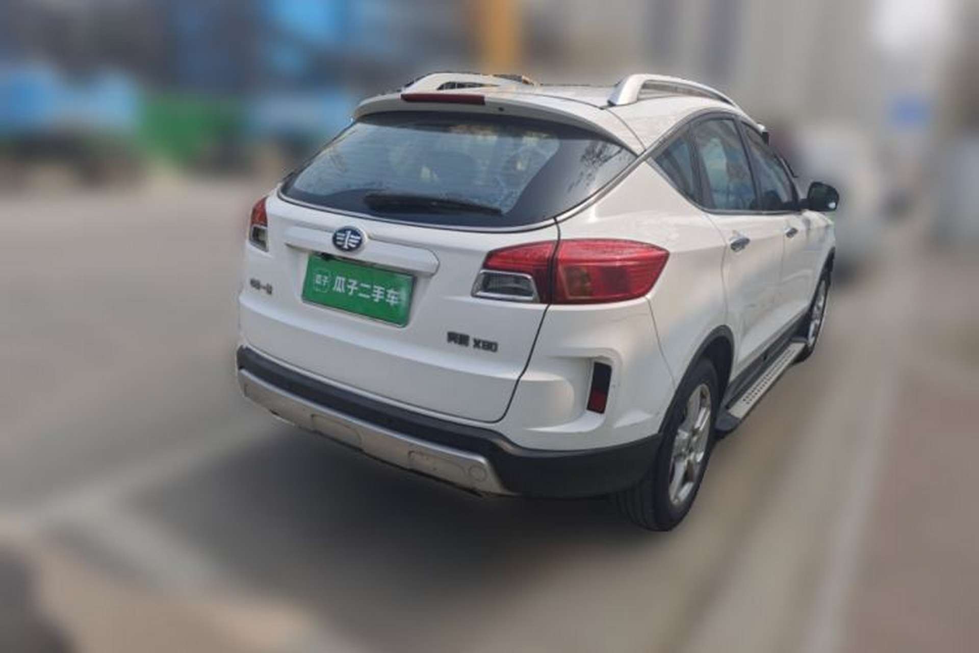 Used Bestune X80 2013 2.0L automatic comfort version Rear Right 45 Deg