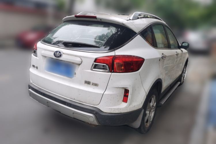 Used Bestune X80 2013 2.0L automatic comfort version Rear Right 45 Deg