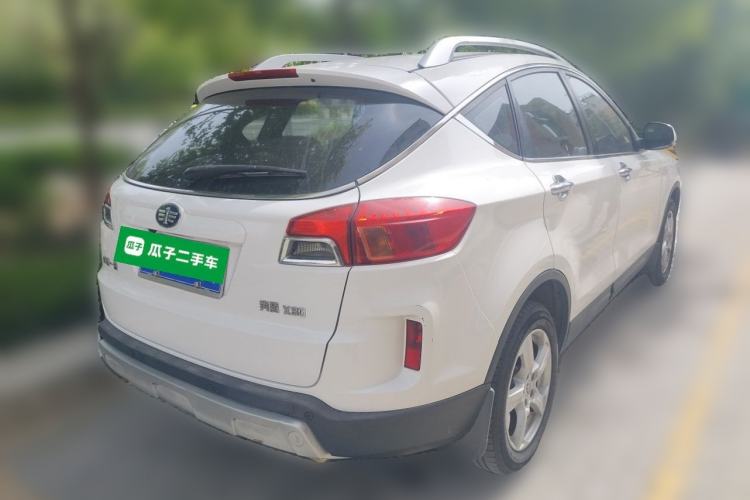 Used Bestune X80 2013 2.0L automatic luxury version Rear Right 45 Deg