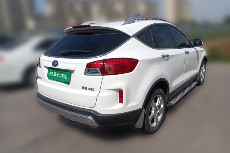 Used Bestune X80 2013 2.0L manual luxury version Rear Right 45 Deg