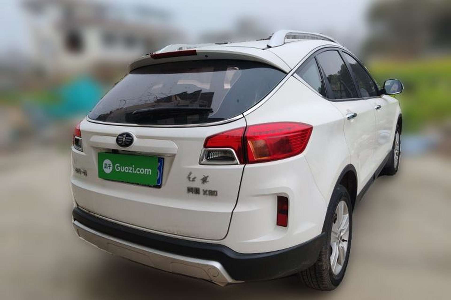 Used Bestune X80 2013 2.0L manual base trim Rear Right 45 Deg