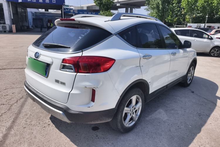 Used Bestune X80 2013 2.0L automatic comfort version Rear Right 45 Deg