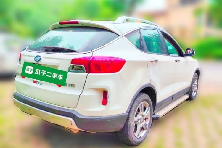 Used Bestune X80 2013 2.0L automatic luxury version Rear Right 45 Deg