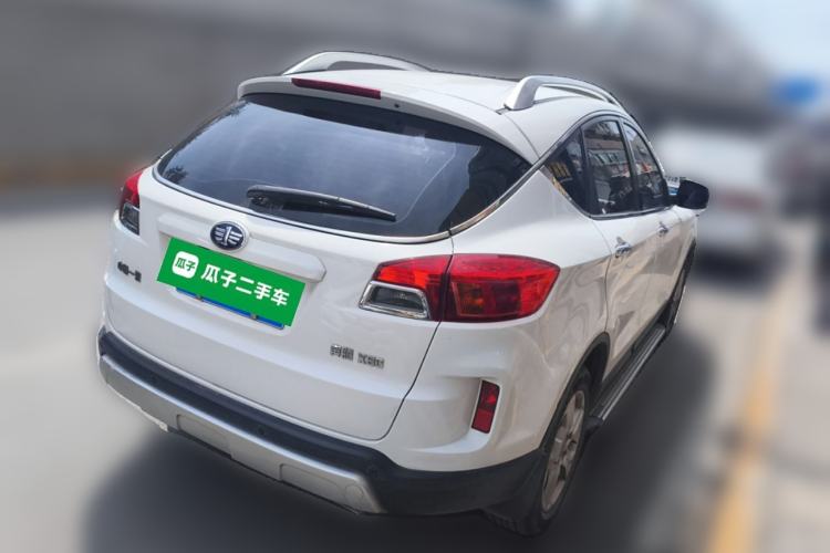 Used Bestune X80 2013 2.0L automatic comfort version Rear Right 45 Deg
