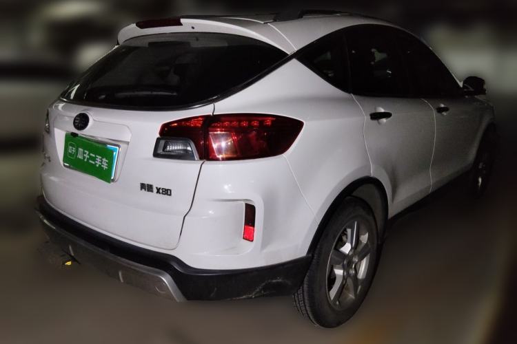 Used Bestune X80 2013 2.0L automatic luxury version Rear Right 45 Deg