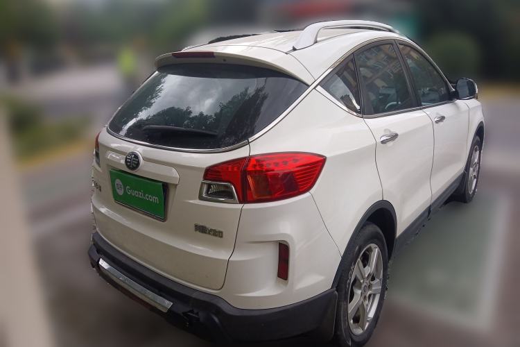 Used Bestune X80 2013 2.0L automatic luxury version Rear Right 45 Deg