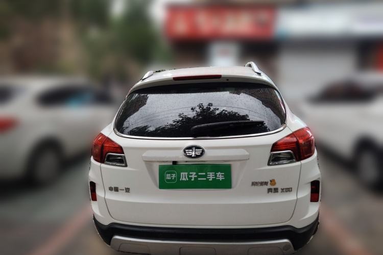 Used Bestune X80 2013 2.0L manual luxury version Rear